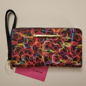 NWT Betsey Johnson "Electric Love" XOZip Around Wristlet | Neon Hearts & Arrows